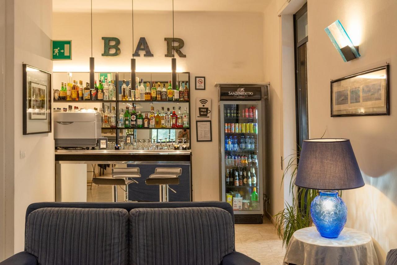 Hotel Brunella Lido di Camaiore Ngoại thất bức ảnh